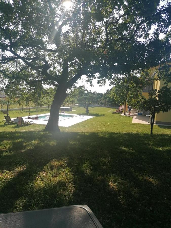 Villanova Apartments Πόρετς Εξωτερικό φωτογραφία