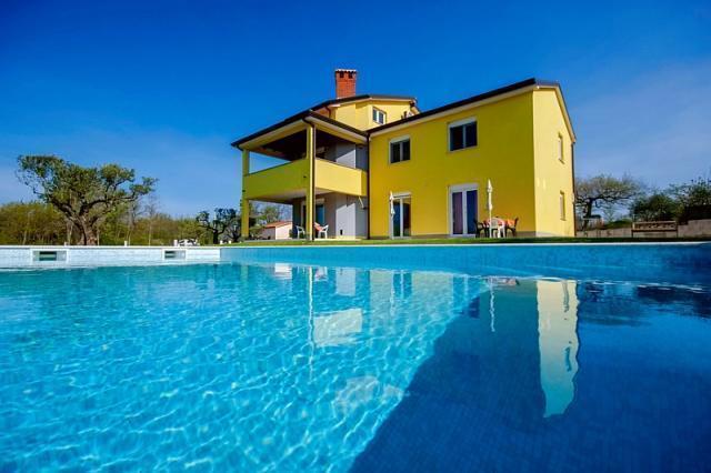 Villanova Apartments Πόρετς Εξωτερικό φωτογραφία